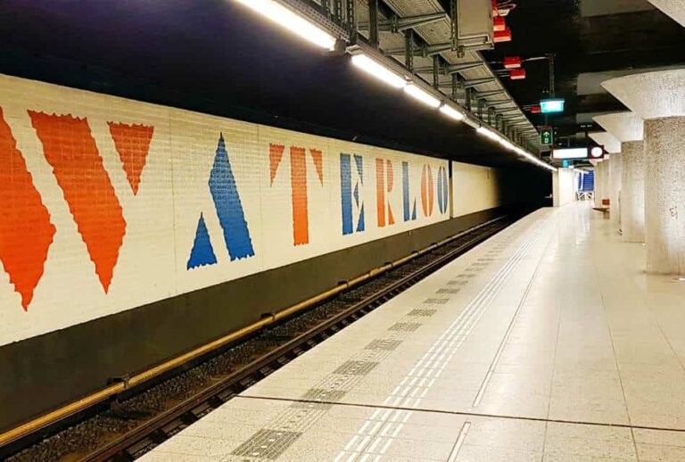 Metro Station Waterlooplein Amsterdam 768x518 