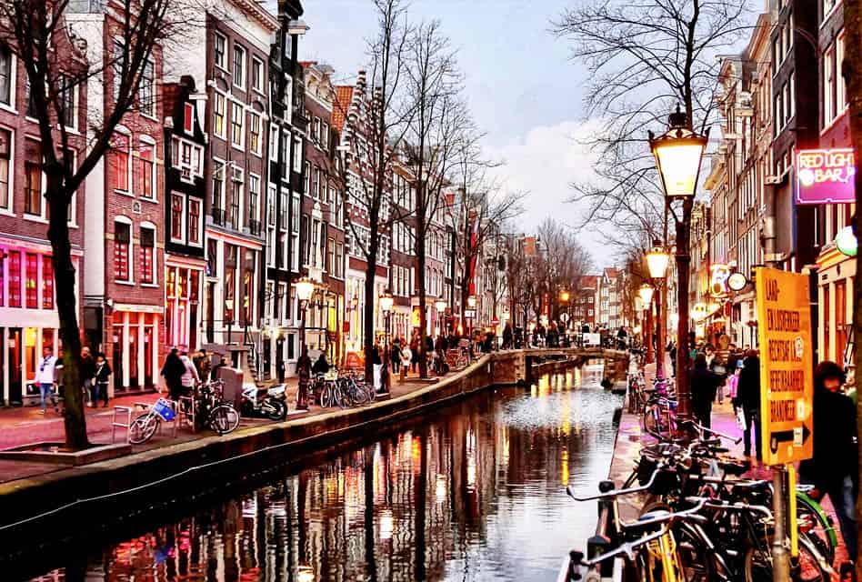 Gå rundt praktisk Reklame Red Light District Amsterdam - guide for first time visitor